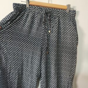 Black/White Pattern Pants - 18