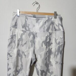 Camo Leggings - M