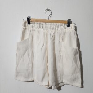 Cream Shorts - M